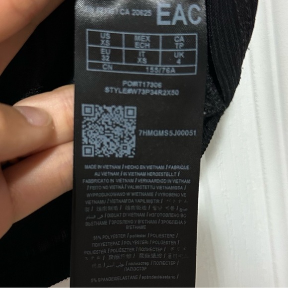 Guess top size XS - Picture 5 of 6